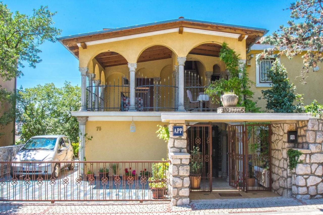 Apartments Oaza Dramalj Exterior foto